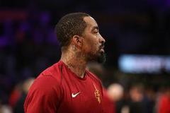 现在也不迟!JR·史密斯曾表示:以前乱花钱无节制 本可帮更多人