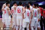 发生了什么？中国男篮在8月的亚洲杯赢了韩国 但今天在世预赛输了