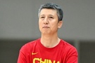 记者:三后卫防不了李贤重 中国男篮若有个李弘权类型的锋线多好