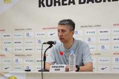 郭士强：连续两场输给韩国 现在进入世界杯决赛是比较困难的了
