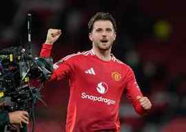芒特盛赞曼联新训练基地:现在训练完都不想走,球员还能在这社交