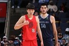 媒体人：杨瀚森和埃迪有差距 这很正常&不用大惊小怪