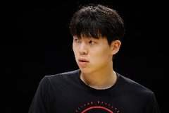 媒体人：8分钟四犯 杨瀚森差距是明显的 也是在情理之中的