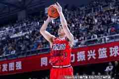 媒体人盘点新赛季面临合同年球员:郭艾伦杜润旺付豪朱俊龙在列