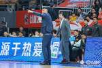 媒体人:宏远只是在比菜这个环节同曦略胜一筹 侥幸取胜而已