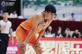 可圈可点！杨曦皓4中4拿到8分4板4帽 正负值+11