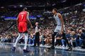 JR:杜兰特是最接近文班的球员 但后者让KD看起来像个婴儿