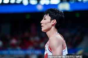 能攻能传！徐杰半场7中3拿到8分3板5助 正负值+13