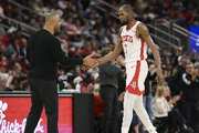 三分35中19！乌度卡：他们会盯紧杜兰特 球传到合适位置就有空位