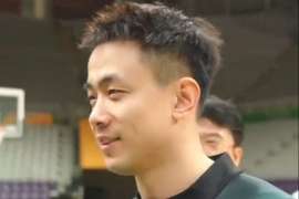 给队友们准备新年礼物盲盒 赵继伟:希望兄弟们继续努力 等我回来