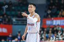 正负值+7全队最高！高诗岩半场3中1拿到7分6助3断 罚球5中5