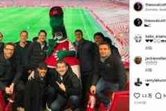 现场观战阿森纳vs利物浦，沃尔科特晒图重返酋长球场