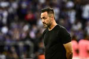 德泽尔比：我们今天踢得非常好，所以失利让人痛苦和失望
