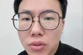 解说：东契奇生孩子后手感起伏太大了 雷迪克最后的执教有问题