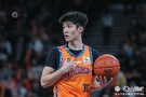 火力全开！偰李永炜10中8砍生涯新高26分 三分8中6