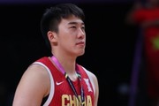 王俊杰：看中国男篮的比赛看到凌晨4点 希望大哥们今日再下一城