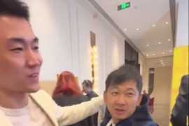 互联网现状!贾磊与高诗岩全明星活动碰面 称后者为CBA最出色后卫