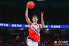 媒体人：广东难道就堵庞峥麟突破放三分吗？过度协防有点太胆大