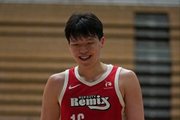 完美表现！杨瀚森半场6中6 三分2中2 独砍14分6板3助1断1帽！