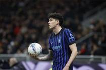 意媒:巴萨传闻影响巴斯托尼专注,31岁还有最后参加世界杯的机会