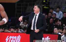 媒体人:有人认为新疆不断换外援和主帅是无用功 我认为这有意义