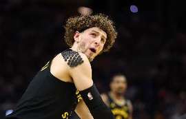波杰谈砍下30分：上次做到还是在上学的时候 能在NBA做到意义非凡