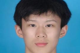 解说谈李沂泽事件：几十年的顽疾在继续 为啥改年龄变公开的秘密