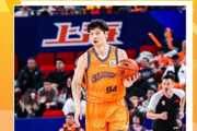 出战两场&场均22分13.5板1.5助 CBA官方：王哲林当选周最佳球员