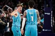 NBA彩经:黄蜂一飞冲天灭火晋级下一轮 太阳主场发力挑落开拓者