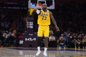 徐静雨:詹姆斯是NBA的技术教科书 他的比赛是真正的艺术