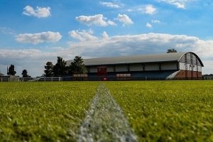 邮报:南安普顿实习生在升级附加赛前偷窥米堡训练被抓,正在调查
